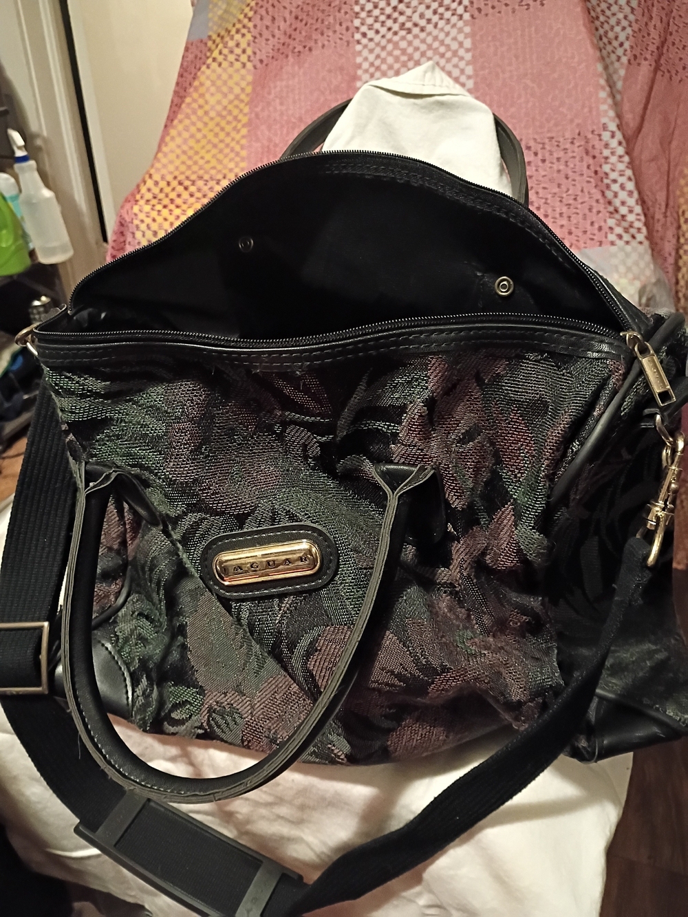 Woven Vintage Jacquard Floral Tapestry Tote Bag .in Black and Deep Green